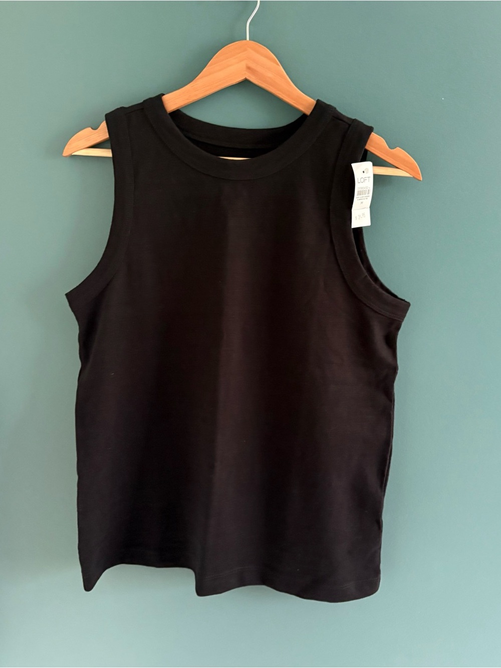 LOFT Black Sleeveless Crewneck Tank Top, Size Medium, NWT